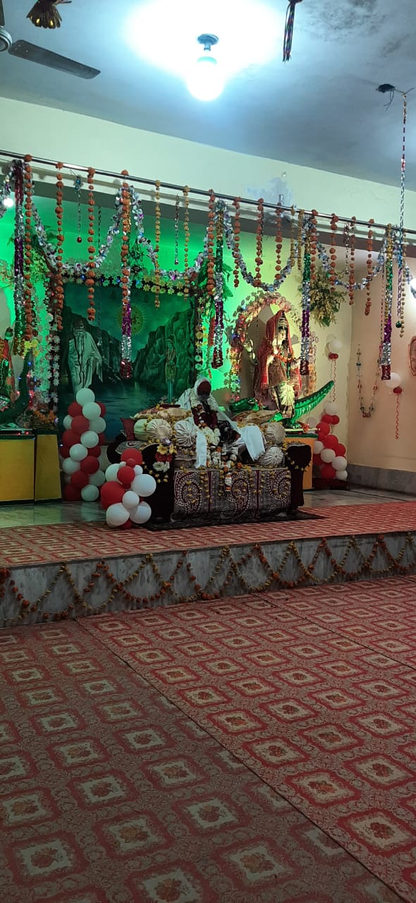 Shri Shri Baba Shri Narmada River